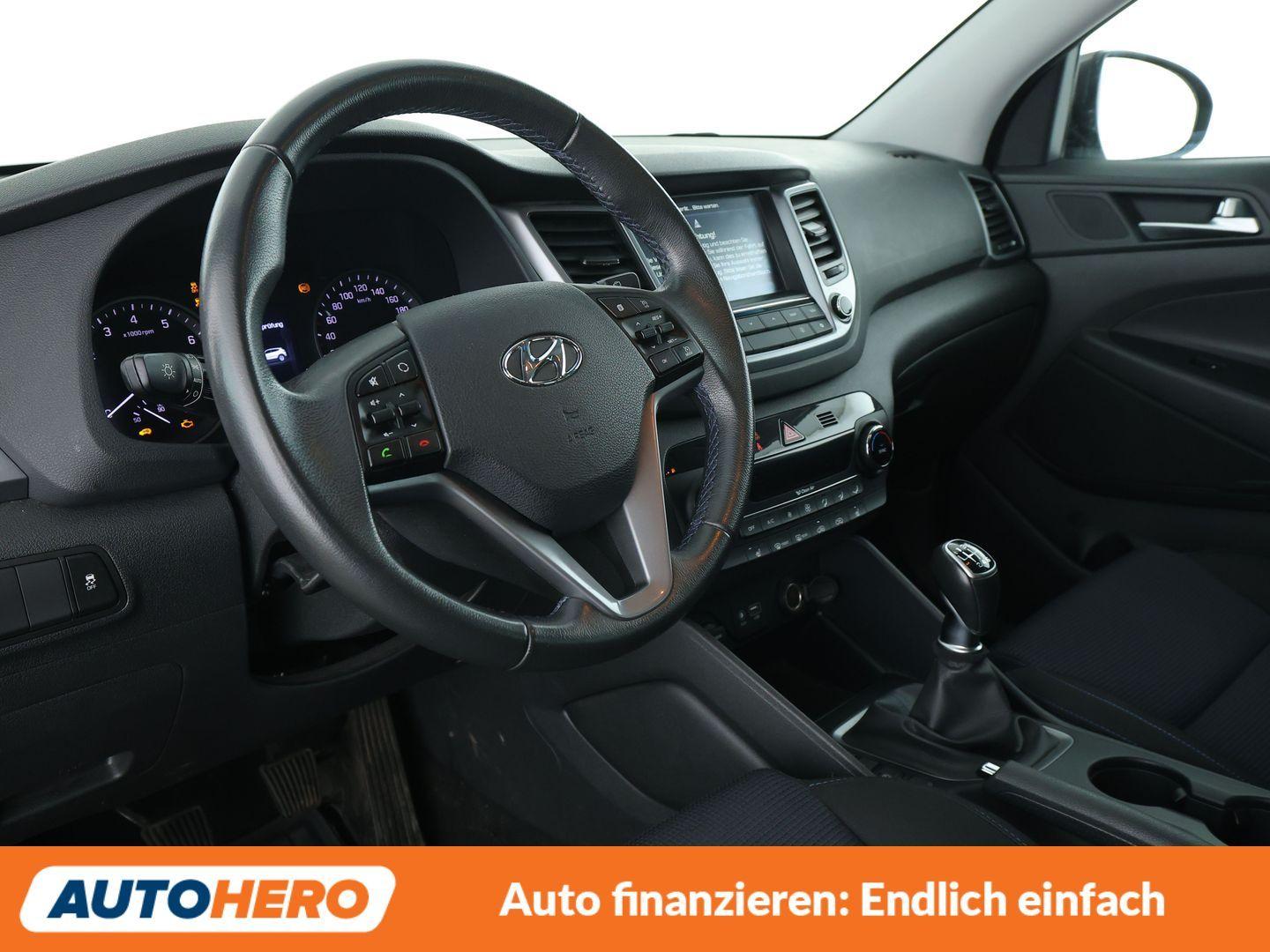 Hyundai Tucson 1.6 Trend blue 2WD *NAVI*CAM*PDC*SHZ*AHK*