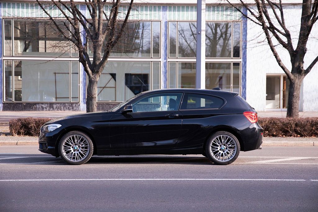 Image of BMW 118
