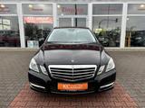 Mercedes-Benz E 200*Automatik*Leder*2Hand*Steuerkette Neu*2Hd* - Mercedes-Benz E 200 aus 2011