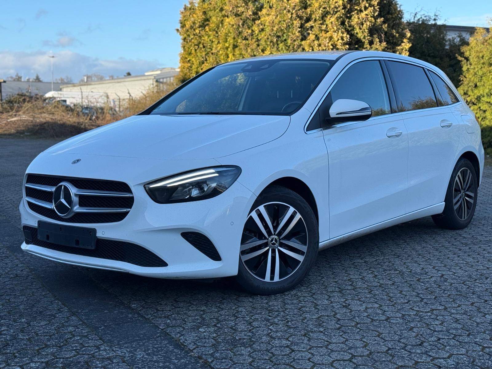Mercedes-Benz B 250 e * AUTOMATIK * KAMERA * AMBIENTE BELEUCHT