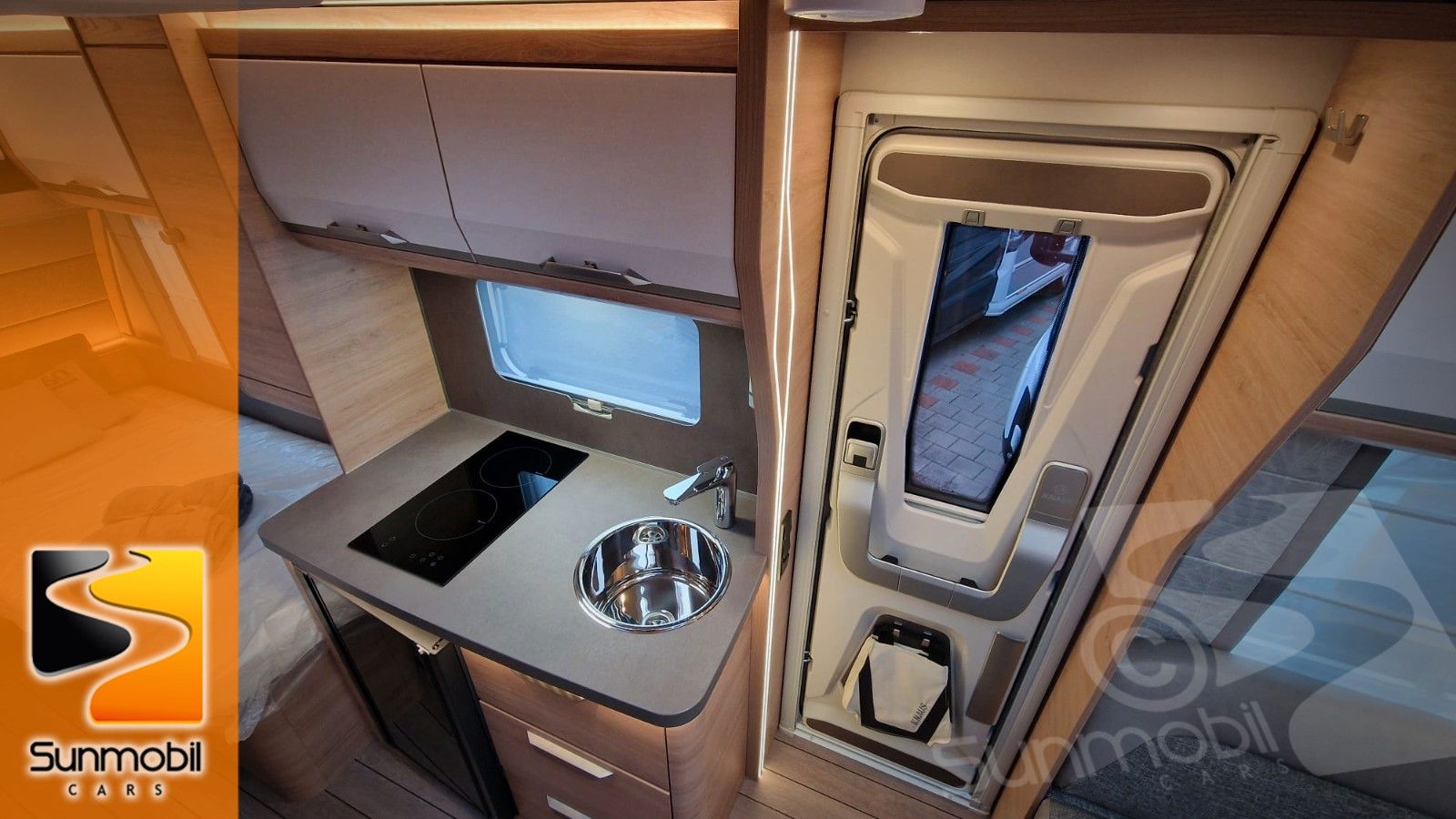 Fahrzeugabbildung Knaus Südwind 460 EU 60 Years E-Power Klima Mod.25