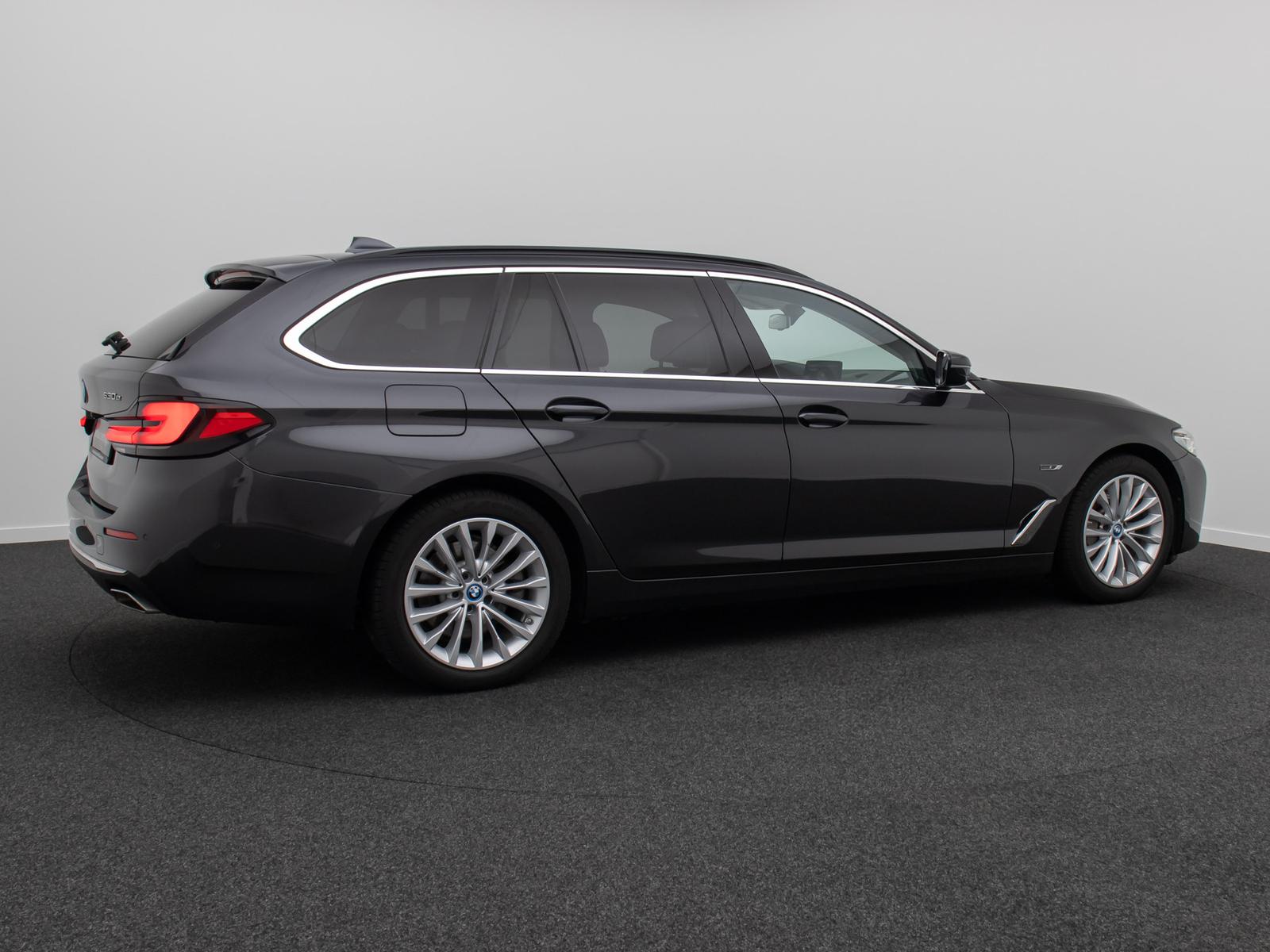BMW 530e Luxury Line DAB H/K 4xKlima Alarm AHK Sport
