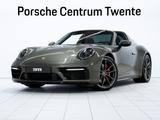 Porsche 992 Targa 4S - Porsche 992: Grün, Cabrio