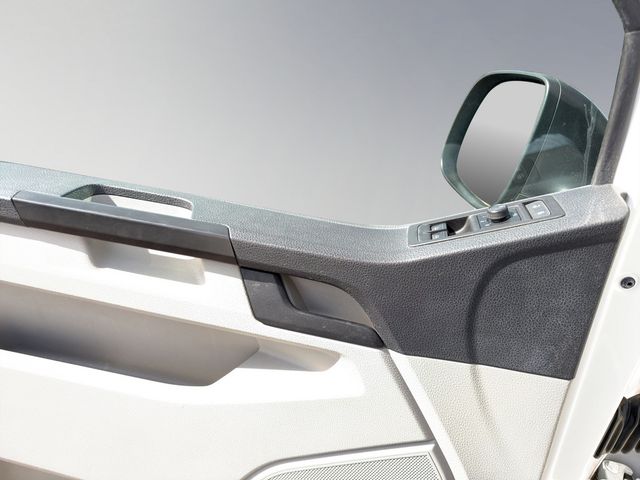 T6 Transporter Kasten-Kombi 2.0 TDI Kasten AHK