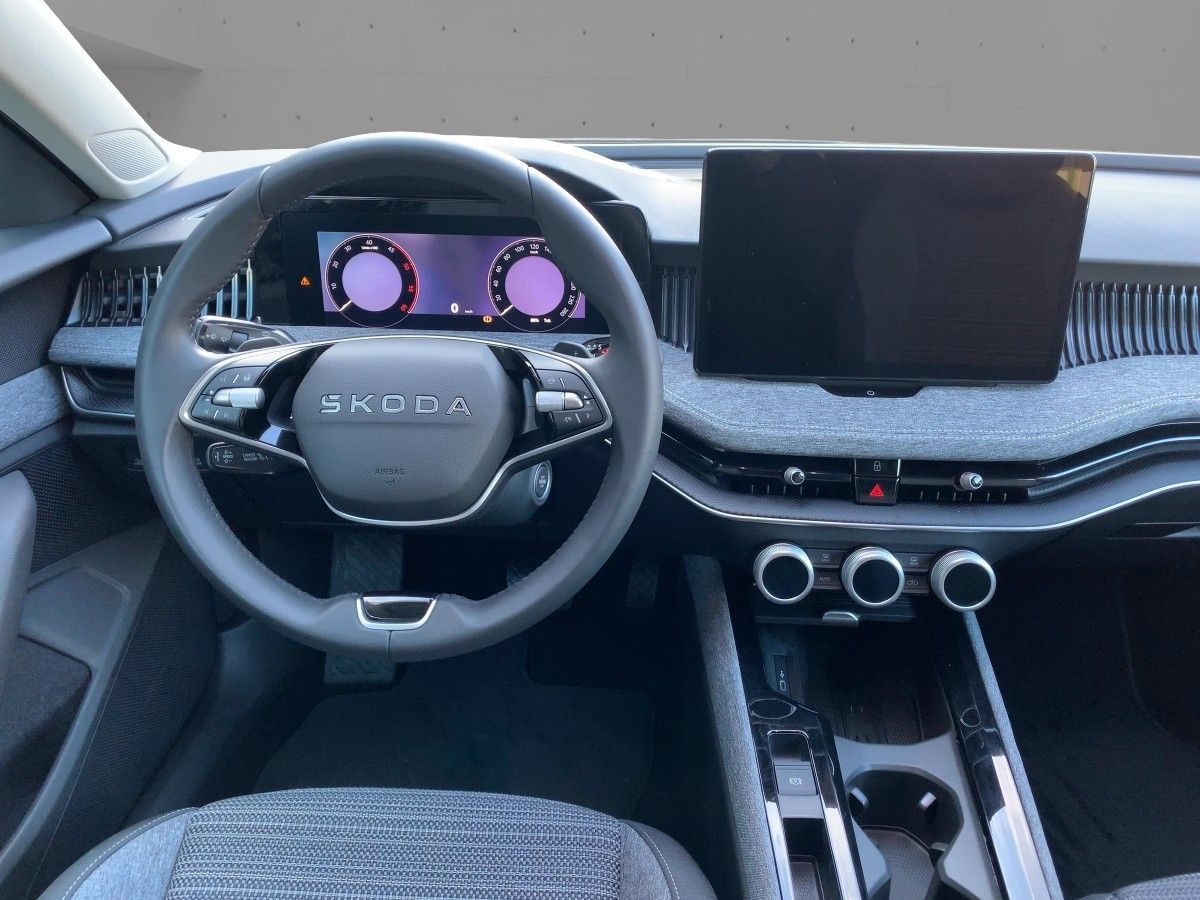 Skoda Superb - Bild 9