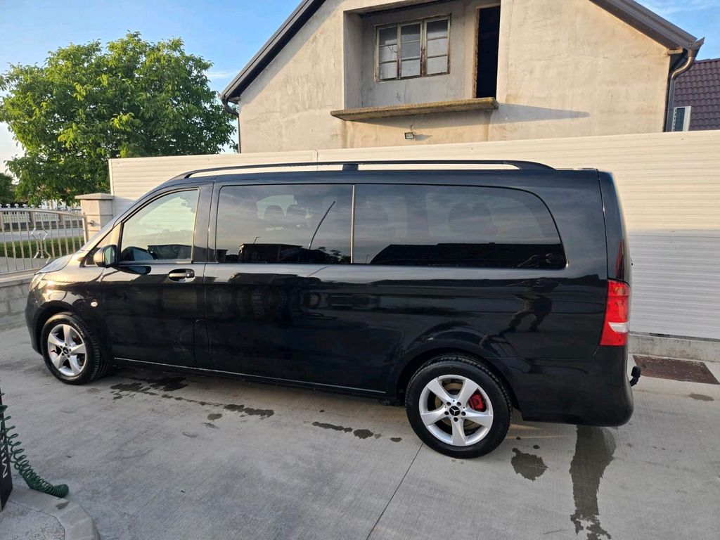 Image of Mercedes-Benz Vito