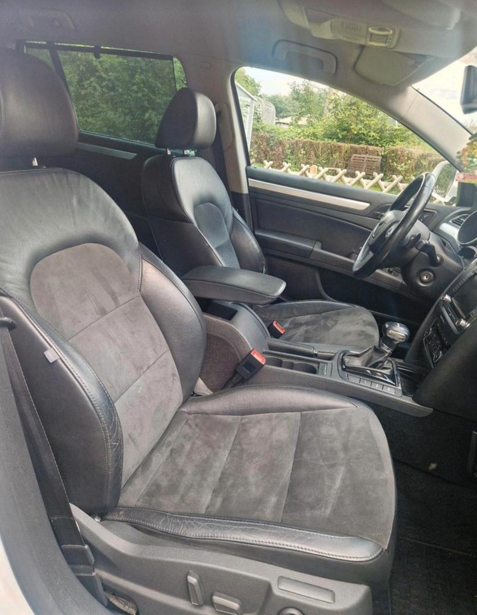 Skoda Superb 2009 — photo 6