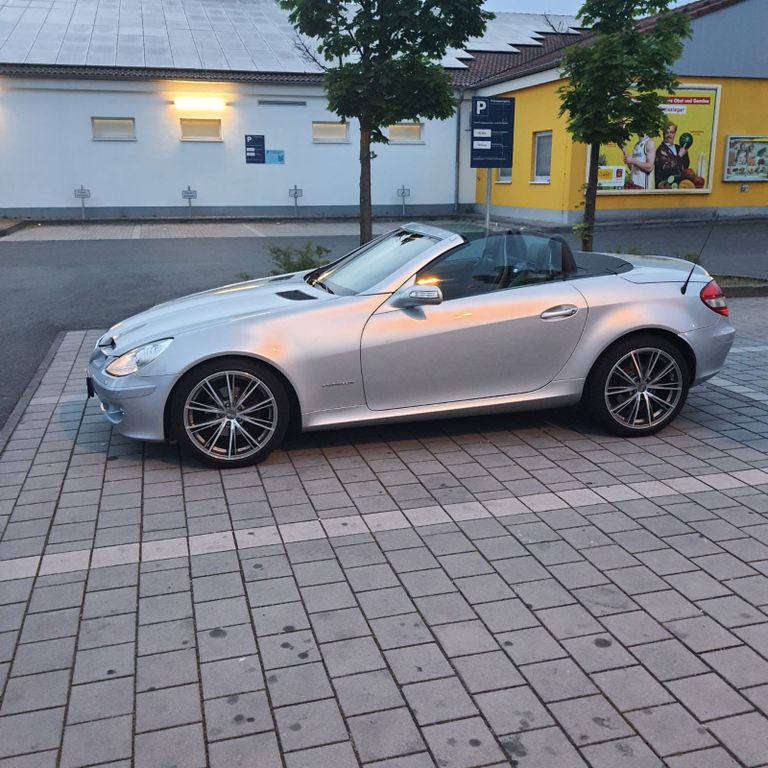Mercedes-Benz SLK 200
