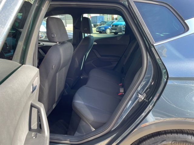 Arona 1.0 TSI 81kW FR DSG ACC/ APP/RFK /LED/ PDC