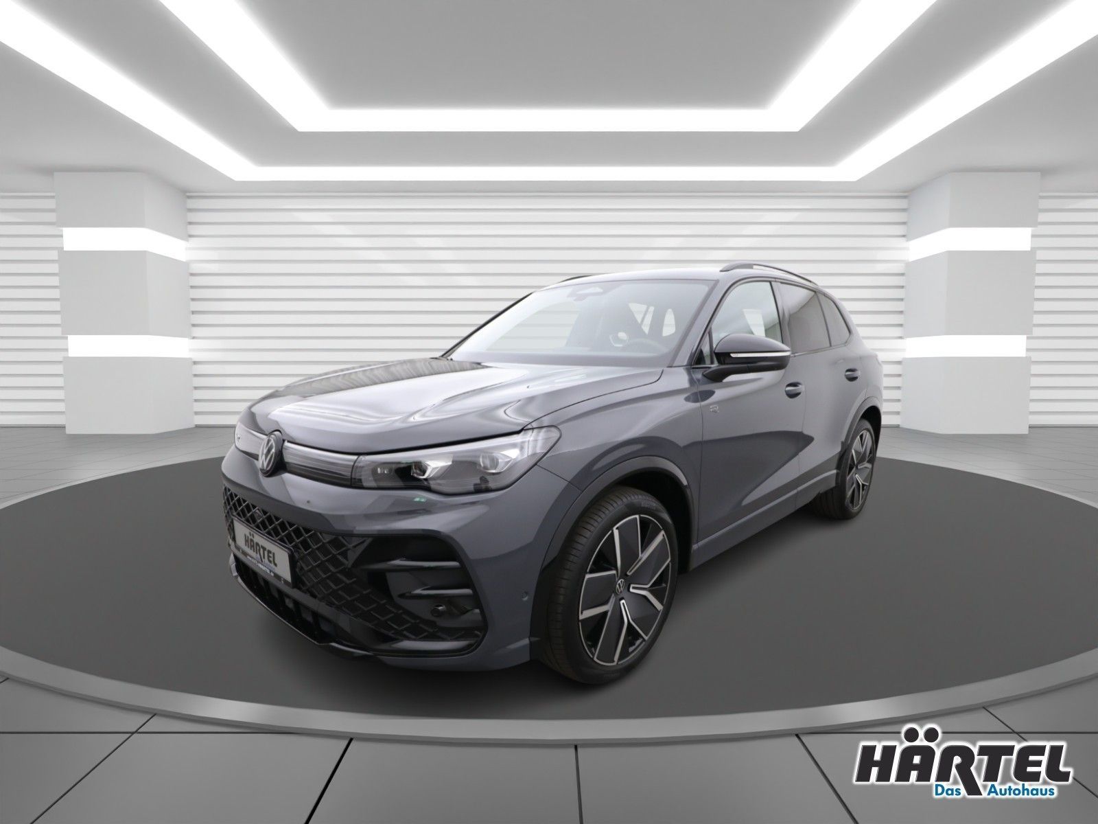 Volkswagen TIGUAN R-LINE BLACK STYLE 1.5 ETSI DSG Bluetooth imagem 2