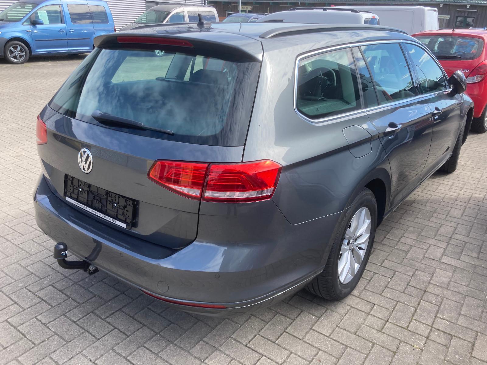 Volkswagen Passat Variant Comfortline Navi 1.Hand