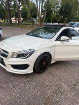 Mercedes-Benz Mercedes Benz CLA 180 AMG Optik - gebrauchte Mercedes-Benz CLA 180 aus dem Jahr 2014