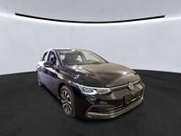 Volkswagen Golf VIII 2.0TDI Active DSG Pano AHK Matrix