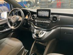 MERCEDES-BENZ 250d 4MATIC lang Kamera Allrad 7 Sitzer