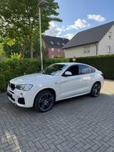 BMW X4 xDrive20d M Sport M Sport - BMW X4 Gebrauchtwagen in Bielefeld
