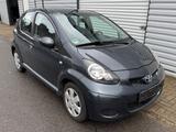 Toyota Aygo (X) 1.0 Automatik-1.Hand-87TKM-5-Türer-Sche - Toyota Aygo (X) in Düsseldorf