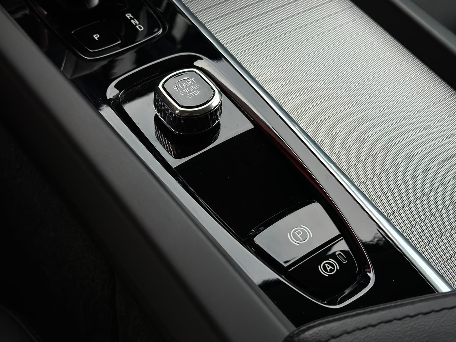 Volvo V60 CrossCountry 4x4 MEMORY#LH#CARPLAY#LEDER#AHK foto 24