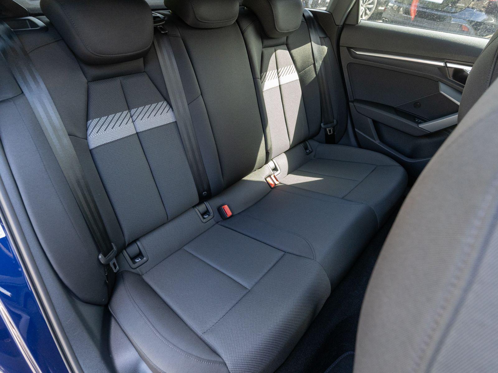 Audi A3 Sportback S line TFSI Stroni LED Navi RFK HUD, миниатюра 8