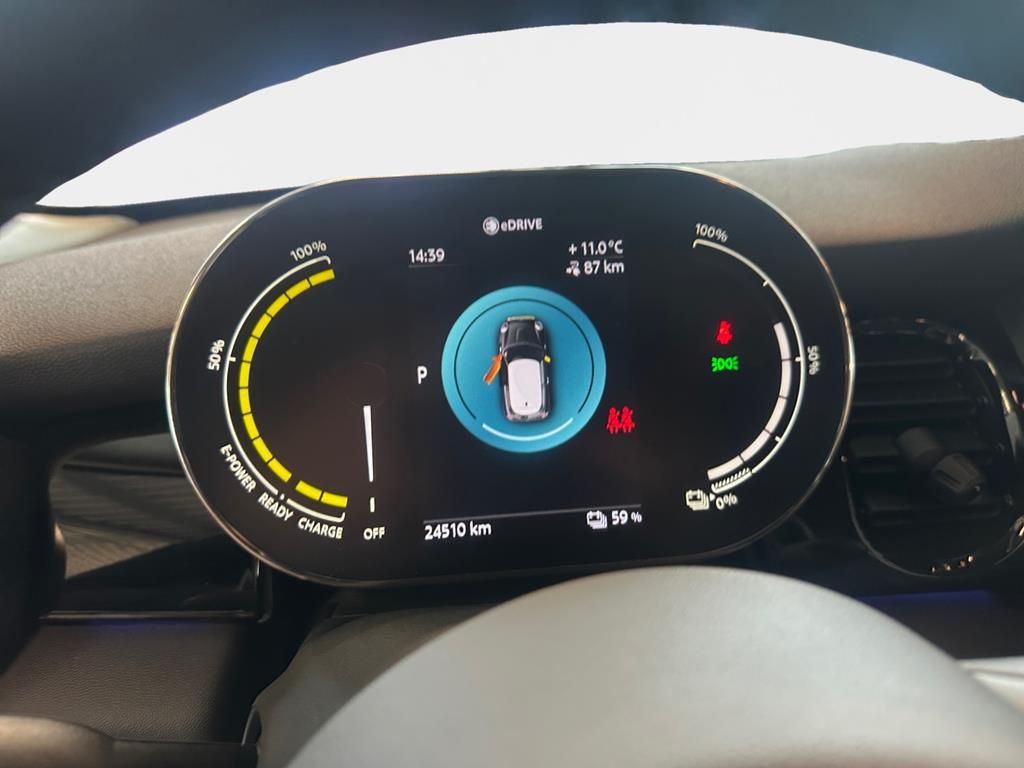 MINI Cooper SE - Bild 13