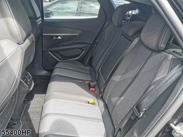 Fahrzeugabbildung Peugeot 3008 1.2 PureTech 130, Allure Pack