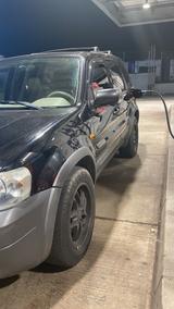 Ford maverick v6 lpg - Ford Maverick: V6