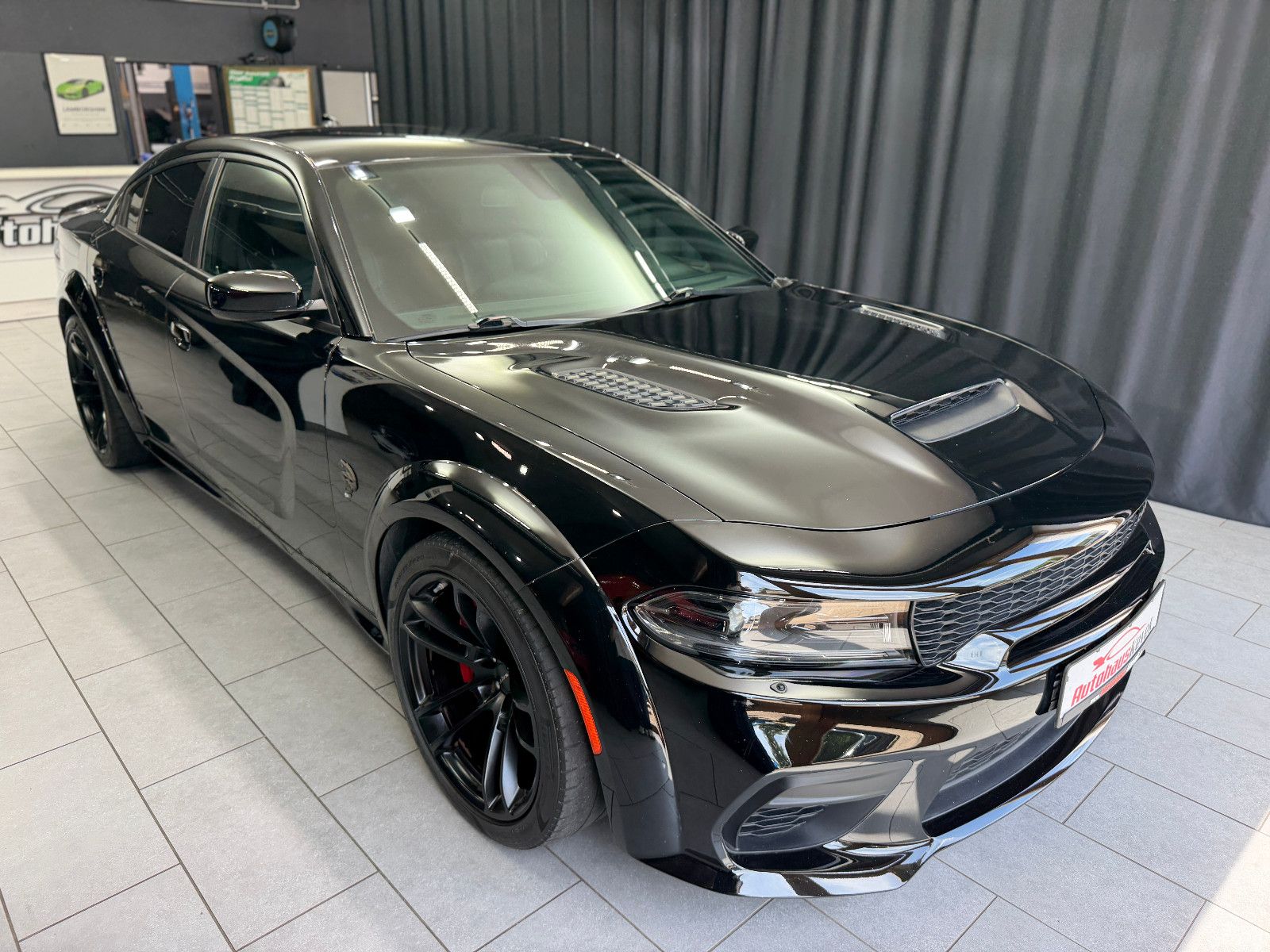 Fahrzeugabbildung Dodge Charger SRT Hellcat|WIDEBODY|U-FREI|D-FZG|H&K