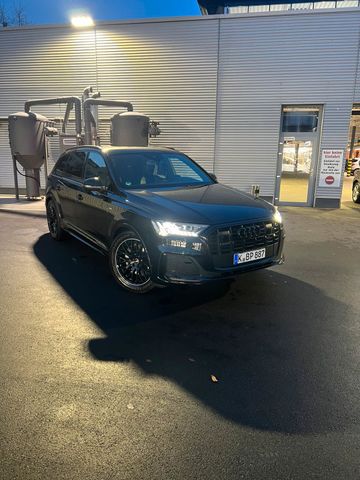 Audi q7 50TDI Sline