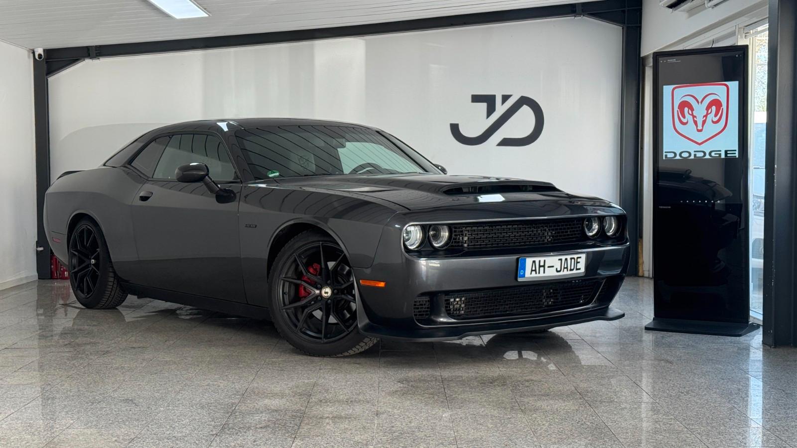 Dodge Challenger 5.7L V8 HEMI *Keyless*CarPlay*Kamera