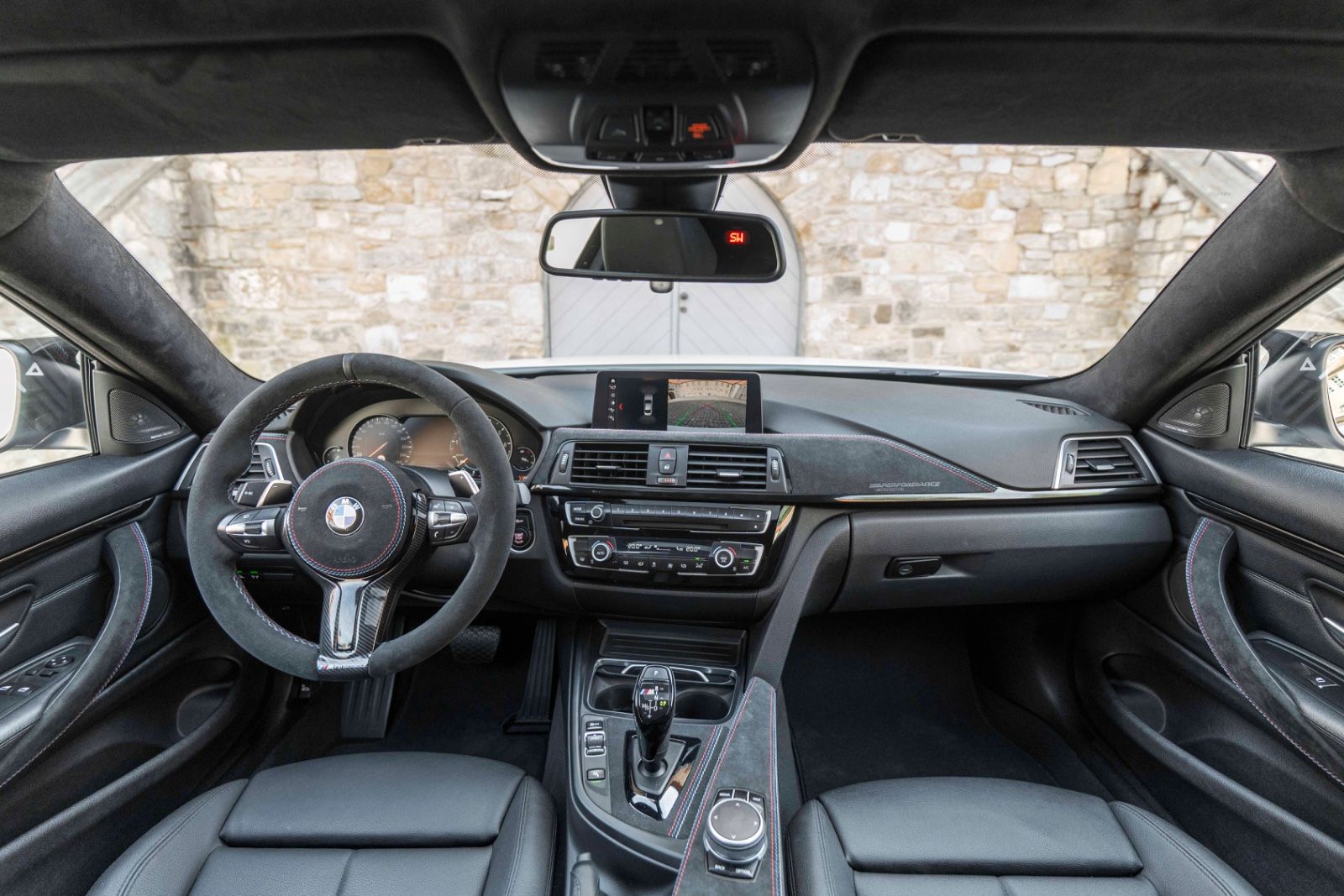 Fahrzeugabbildung BMW 430I Coupe M-Sport H&K LED CARPLAY ALC CARBON