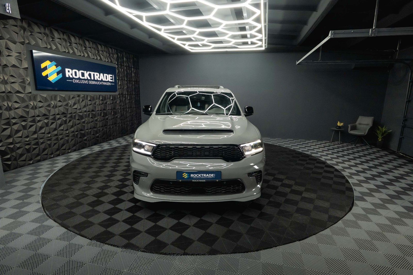 Fahrzeugabbildung Dodge Durango 5.7 V8 R/T SRT STYLE 4x4 Night-Paket ACC