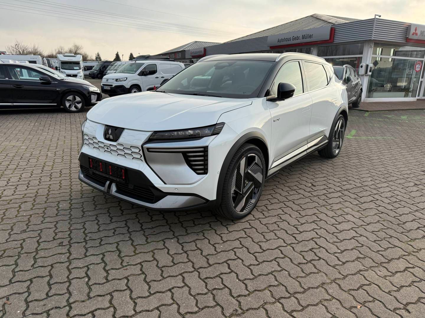 Fahrzeugabbildung Mitsubishi Eclipse Cross Diamant TOP