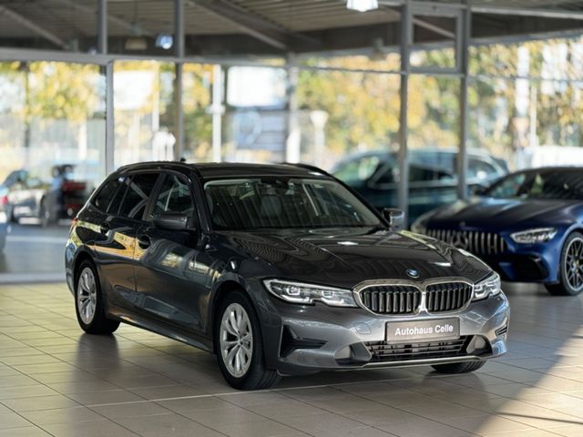 BMW 320d Tour Advantage Pano Kamera Sportsitz DAB