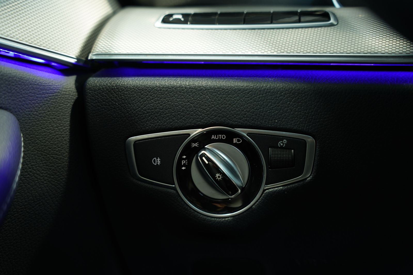 Mercedes Benz E 220