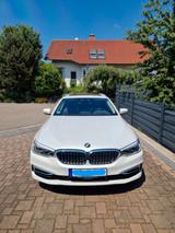 BMW 530i xDrive Touring Luxury Line / Pano - BMW 530: Kombi, 530i