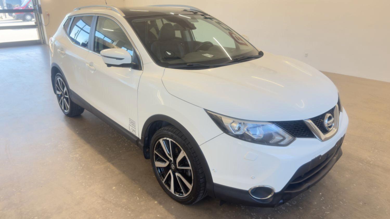 Nissan Qashqai 1.2 DIG-T Xtronic Tekna