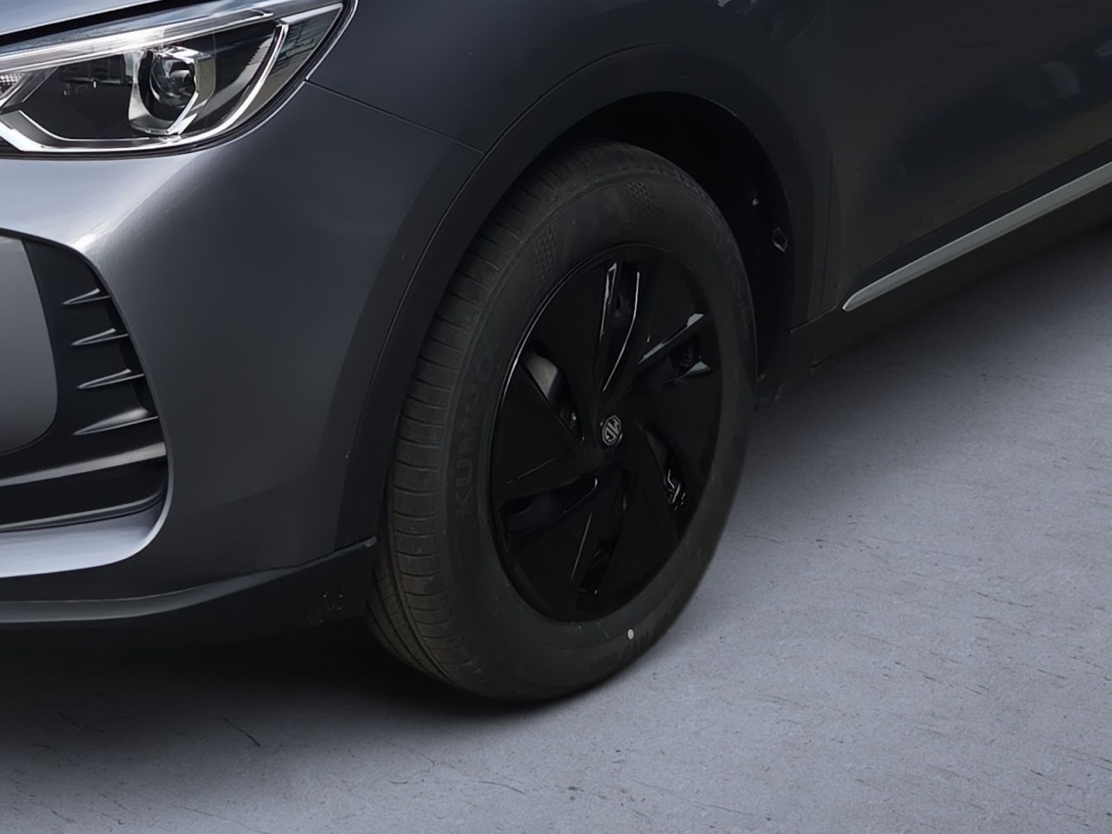 Fahrzeugabbildung MG ZS 1.5 116 PS Schalter Standard *NAVI*KLIMA*DAB*