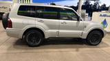 Mitsubishi Pajero v60 3.2 DID - Mitsubishi Pajero aus 2003 mit Diesel-Antrieb