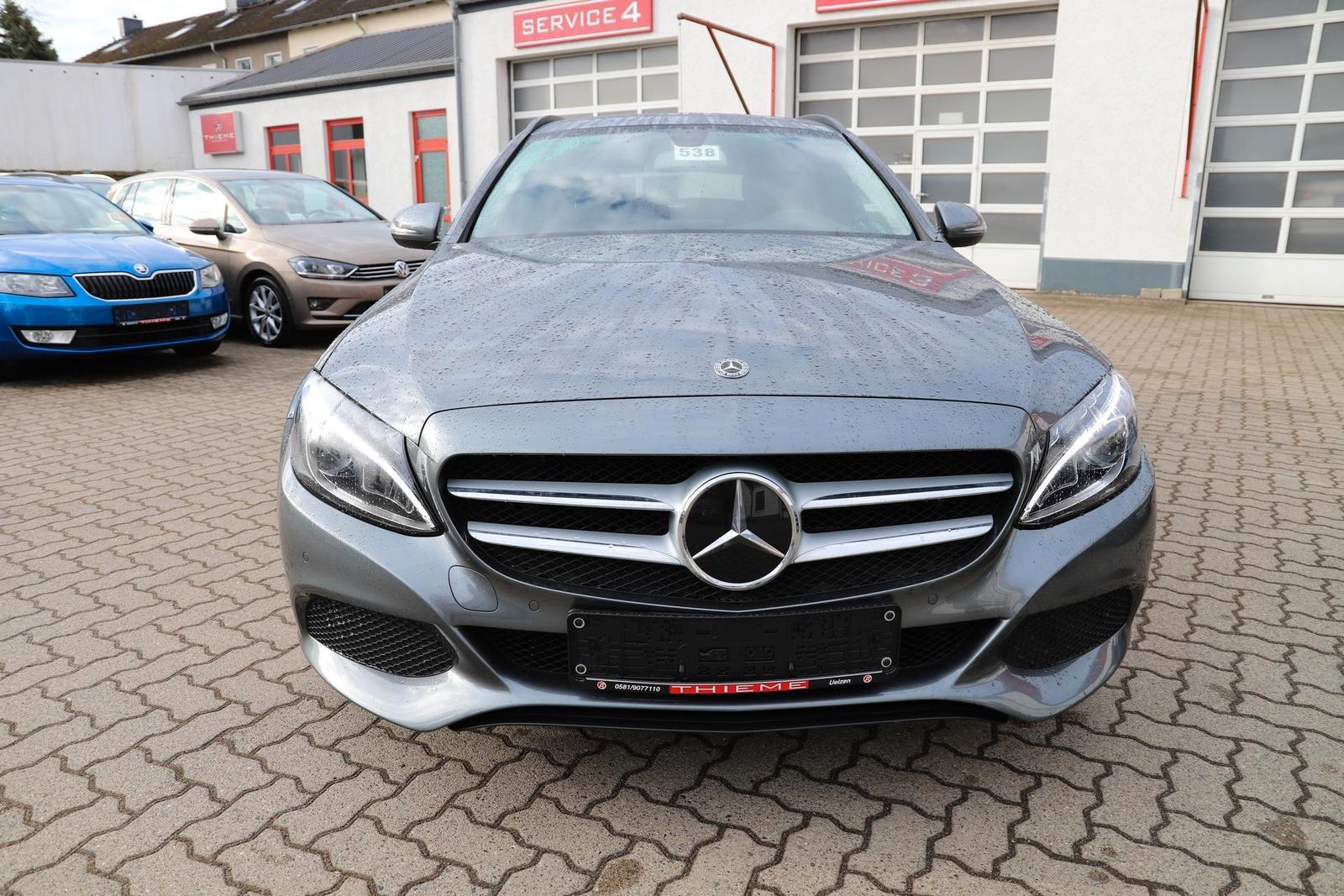 Mercedes-Benz T-Modell C 200 T d G Tronic Plus - AHK/ACC/SH...