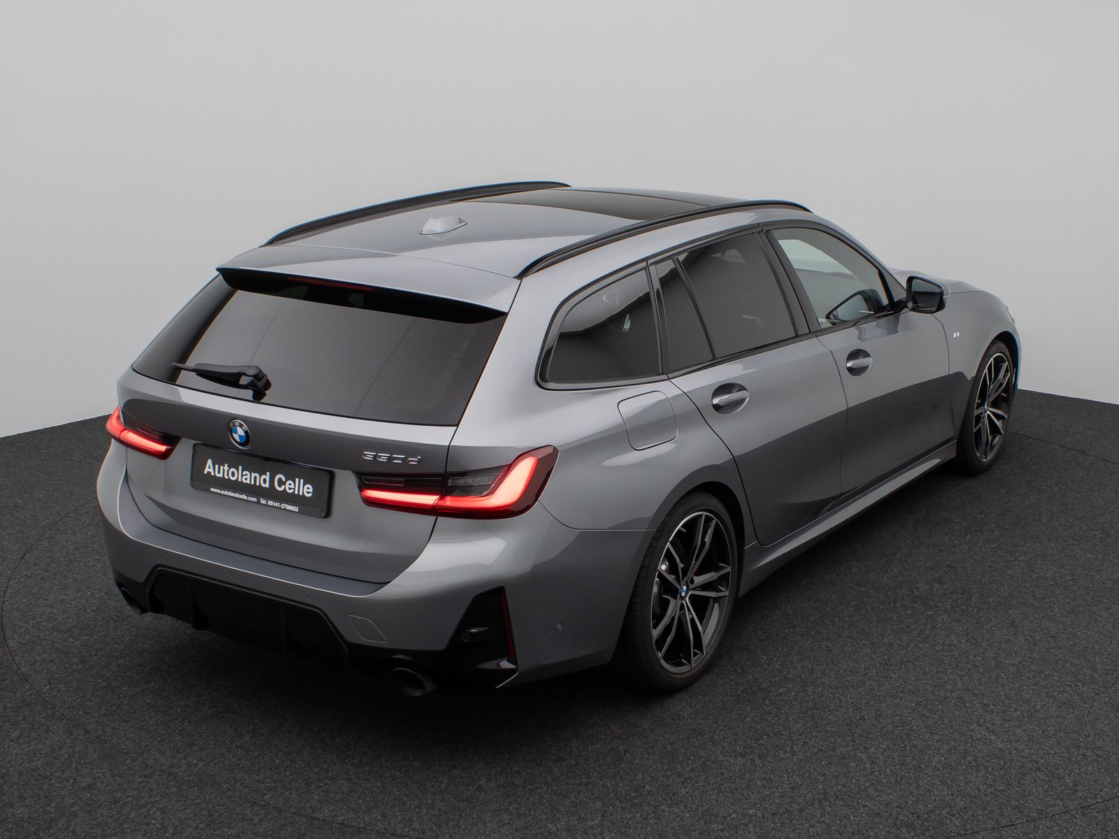 Fahrzeugabbildung BMW 330d M Sport Pro Panorama Kamera DAB H/K HUD