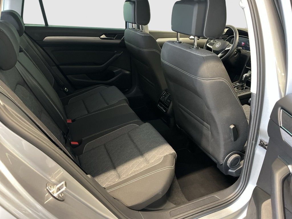 Volkswagen Passat Variant - Bild 15