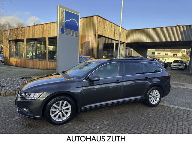 Volkswagen Passat Variant Business DSG/Navi/LED/SHZ/ACC