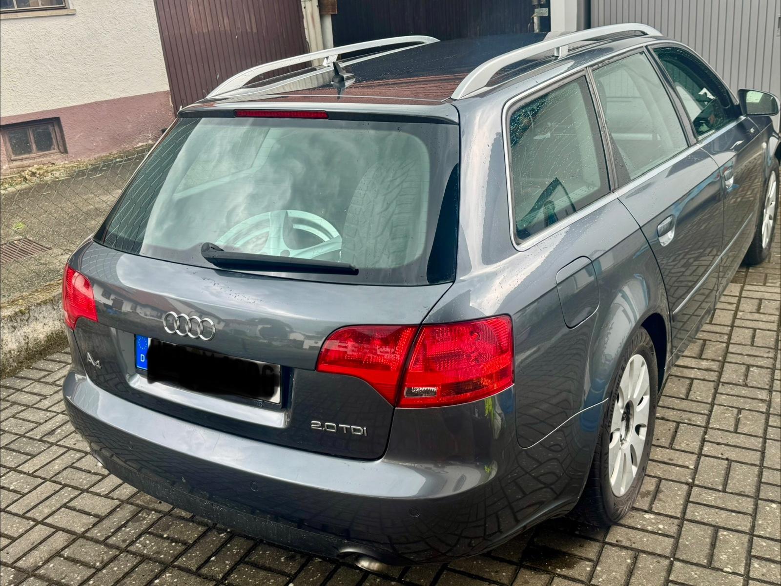 Audi A4 2006 — photo 12