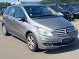 Mercedes-Benz B 170 B -Klasse B 170 - Mercedes-Benz B 170 mit Benzin-Antrieb: Navigationssystem, Limousine