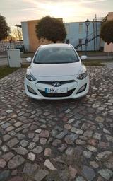 Hyundai i30 CW 1.4 FIFA World Cup EDITION Silver FIF... - Hyundai i30: Fifa World Cup Edition