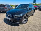 Volkswagen Tiguan R line DSG 4Motion AHK HEAD UP 2X Rline - Volkswagen Tiguan: Rline