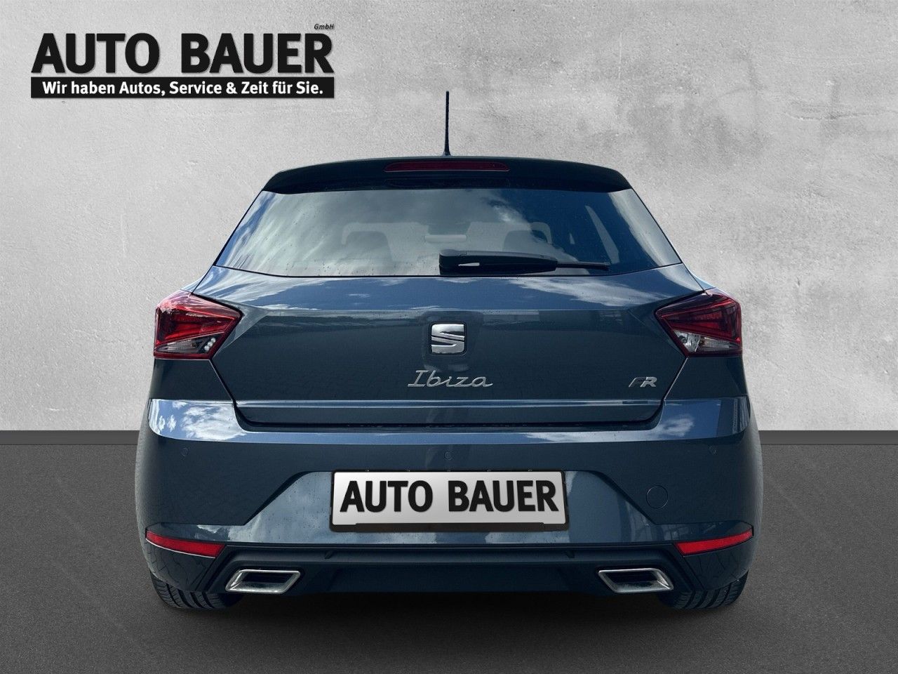 Fahrzeugabbildung SEAT Ibiza FR 1.0 TSI 81 kW (110 PS) 7-Gang-D - mit KI generiert/bearbeitet