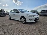 Hyundai i30 Edition+ Scheckheftgepflegt! 2Hand! TüV neu! - gebrauchte Hyundai i30 aus dem Jahr 2011