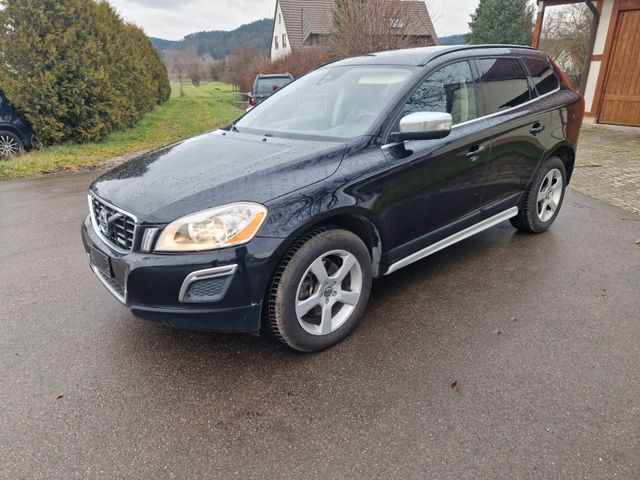 Volvo XC60 R-Design AWD*Automatik*Leder*TÜV/AU NEU*