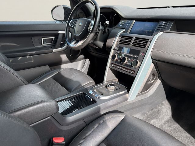 Land Rover Discovery Sport SE AWD+B2B