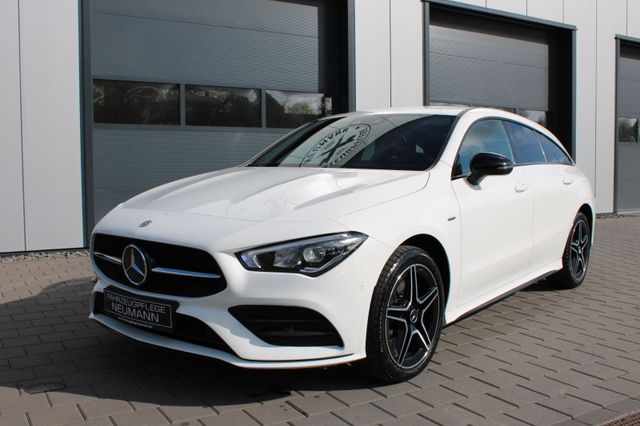 MERCEDES-BENZ CLA 250 Shooting Brake AMG NIGHT NAVI LEDER PDC